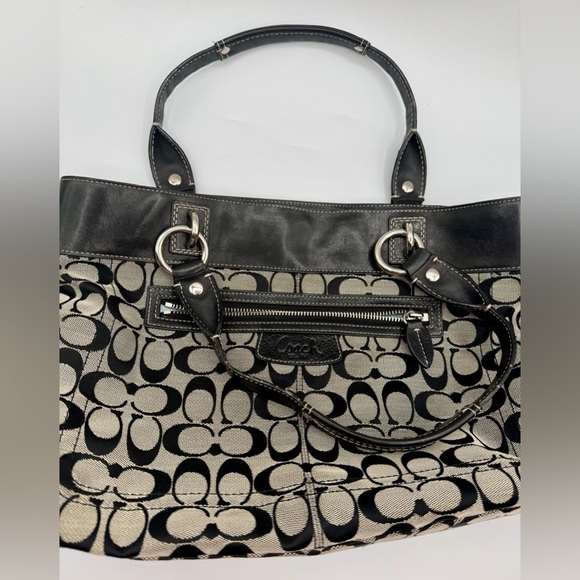 Coach Penelope Signature Shoulder / Tote Bag | Good Used Condition - Picture 9 of 17